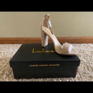 Lulus nude heels new without tags